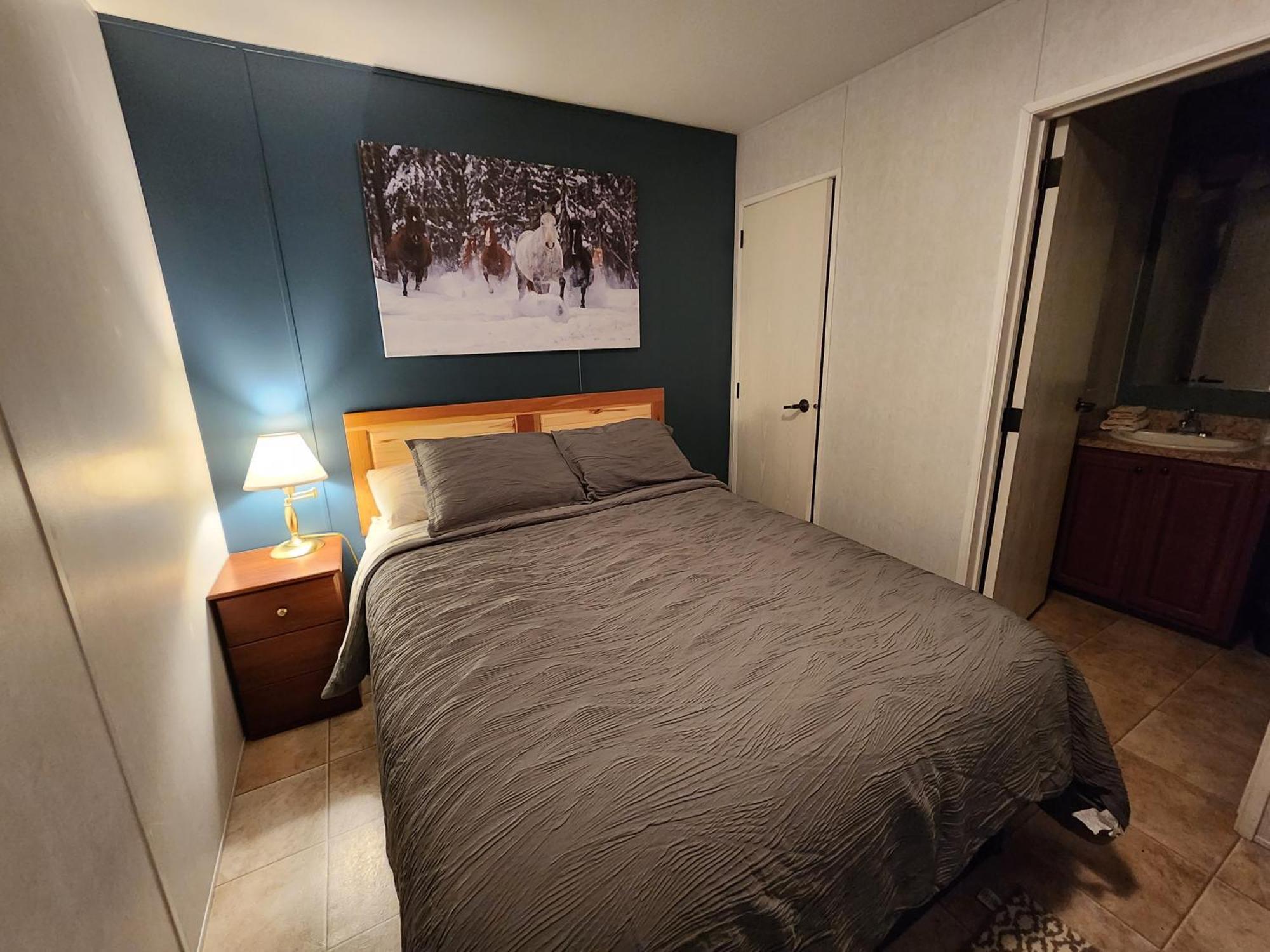 Circle R Motel East Glacier Park Village Экстерьер фото